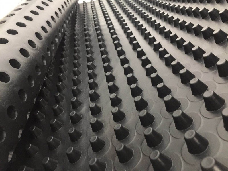 河北省石家莊20高車庫排水板推薦廠家-- 泰安市澤瑞土工材料有限公司