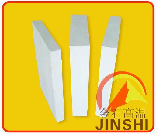 感應(yīng)爐背襯隔熱板陶瓷纖維板爐襯隔熱層材料現(xiàn)貨-- 金石高溫材料有限公司