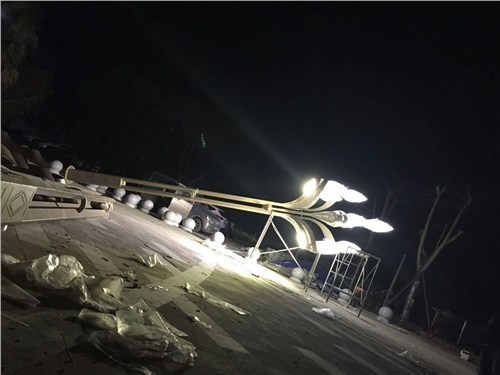 四川12米玉蘭燈報價 新炎供-- 成都新炎科技有限責任公司