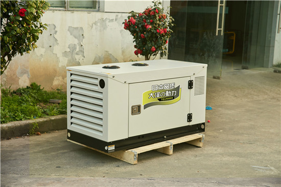 大澤動力15kw水冷靜音柴油發(fā)電機組-- 上海豹羅實業(yè)有限公司