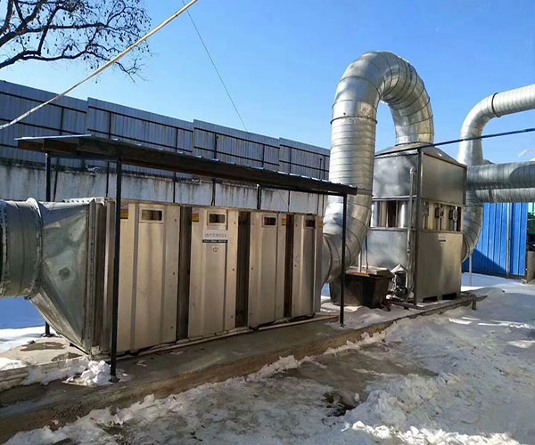 山東潤華環保設備橡膠廢氣處理成套設備價格-- 山東潤華環保設備公司