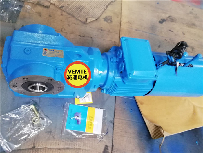 VEMTE交流減速機(jī)廠家直銷(xiāo),KA67DE80M4-- 東莞市科達(dá)紡織機(jī)械配件有限公司