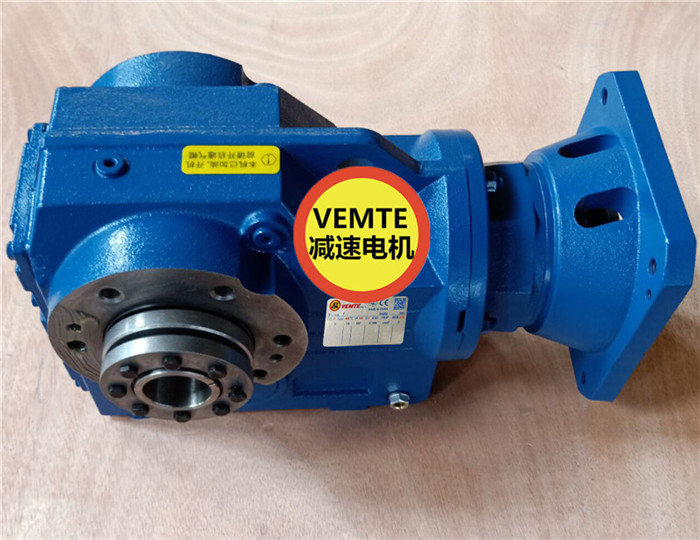 VEMTE傘齒輪減速機(jī)選型,KA107DM132M4-- 中山市東升鎮(zhèn)江偉包裝制品廠