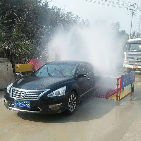 煤場(chǎng)沖洗裝置用了嗎-聽(tīng)說(shuō)你在用人工沖洗-- 南京魯科重工機(jī)械有限公司