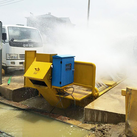 運煤道安裝水沖洗設(shè)備怎么樣-用過都說好-- 南京魯科重工機械有限公司
