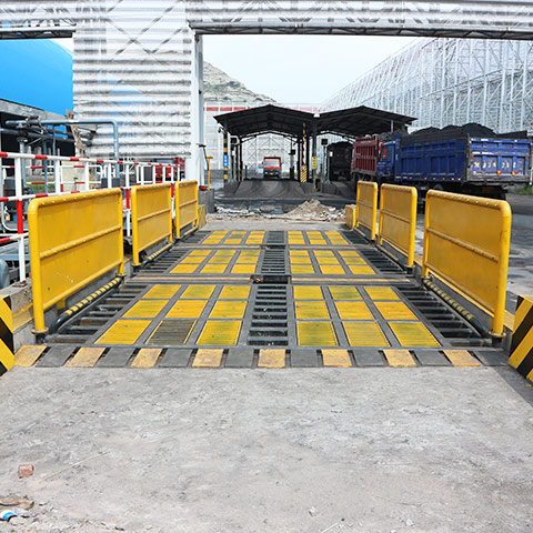 大型工程洗輪機(jī)在使用中的維護(hù)技巧-很是有效-- 南京魯科重工機(jī)械有限公司