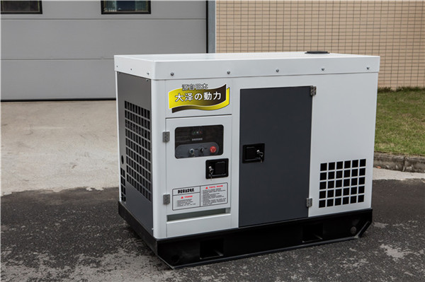 TO25000ET靜音柴油發(fā)電機(jī)25kw-- 上海歐鮑設(shè)備有限公司