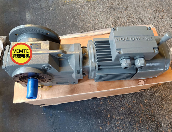 KAF67AM71M4中空90度減速機(jī),4點(diǎn)5千瓦調(diào)速電機(jī)-- 東莞市西米特機(jī)電設(shè)備有限公司