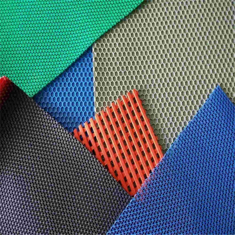 PVC 鏤空雙向疏水防滑地墊生產線-- 大連塑料研究所有限公司