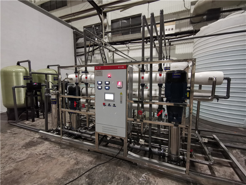 水刺無紡布機械用水設備/常熟超純水設備/水刺駐極水處理設備-- 無錫旭能環保設備有限公司