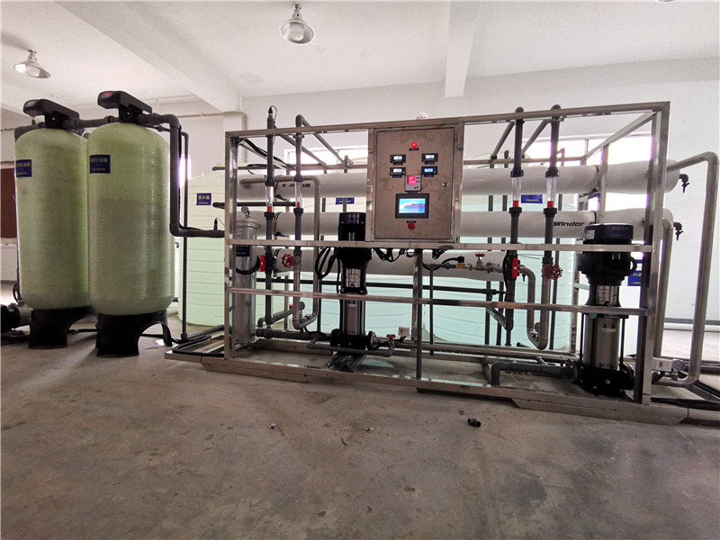 水刺駐極超純水設備/水刺無紡布機械用水設備/熔噴布超純水設備-- 無錫旭能環保設備有限公司