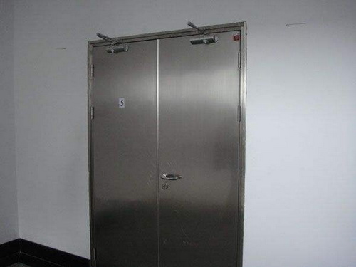 防火門膠粘劑 機(jī)械噴涂膠粘劑  烤漆鋼質(zhì)防火門-- 靖江市特種粘合劑有限公司