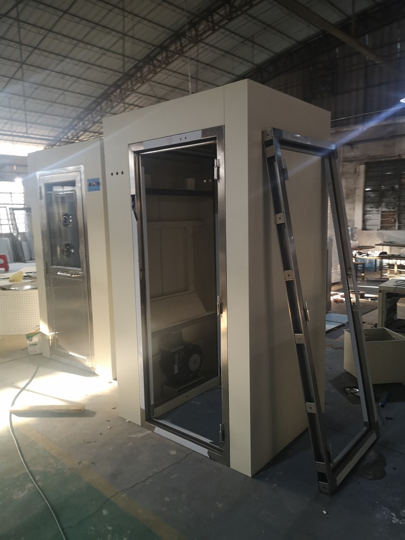 廣州快速卷簾門貨淋室，佛山卷簾門貨淋室廠家訂做-- 廣州君鴻凈化科技有限公司