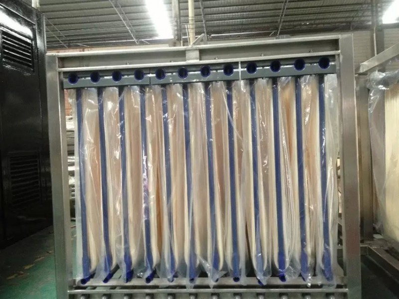 中空纖維簾式膜 MBR膜 PVDFMBR膜組件-- 江西高焱環?？萍加邢薰? class=