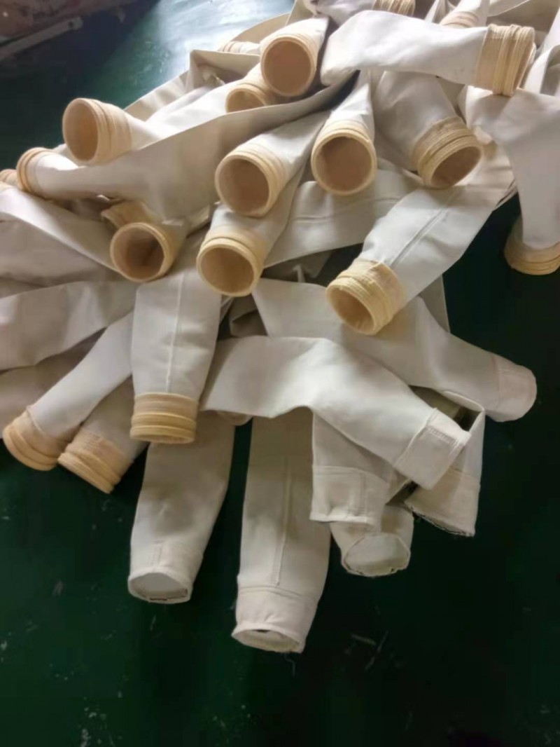 長治垃圾焚燒ptfe+pps135*6米防腐高溫濾袋-- 滄州世成環(huán)保機械有限公司