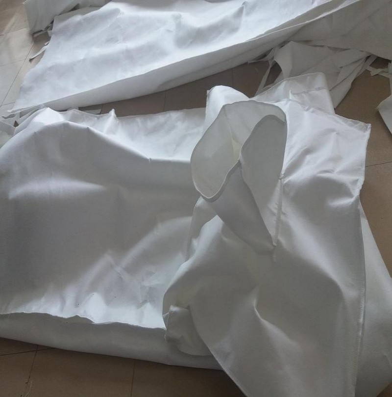 儲存糧食防潮用長方形布袋-- 滄州世成環(huán)保機械有限公司