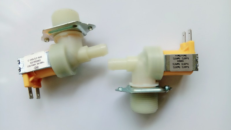 瑞華加濕器進水閥220V宜眾源卡迪曼卡樂天加思探德-- 河南世騰環境科技有限公司