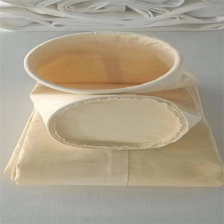 ?廠家直銷?氟美斯滌綸覆膜針刺氈除塵濾袋過濾集塵袋-- 固安縣溫泉休閑商務(wù)產(chǎn)業(yè)園區(qū)曼宇過濾器材設(shè)備廠