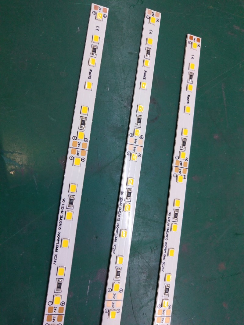 12V 24V 8MM寬1米60燈和90燈2835硬燈條-- 深圳君越光電有限公司