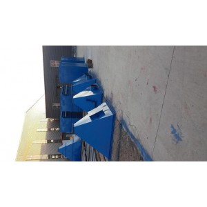 除塵器吸風量過大，吸風口吸入過多粉