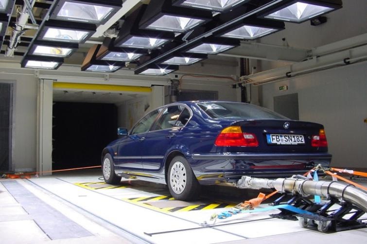 太陽(yáng)輻射試驗(yàn)-- 北京易盛泰和科技有限公司