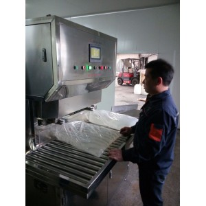 果汁飲料軟包裝灌裝機盒中袋灌裝設備