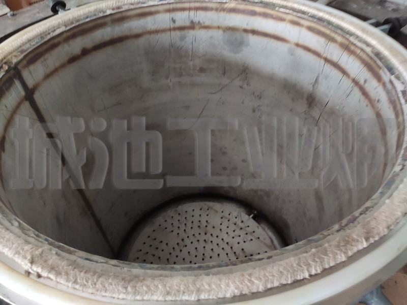 城池牌RZQ井式蒸汽發黑爐,氧化爐,發藍爐,粉末冶金環保發黑爐,水蒸氣發蘭爐,井式爐內部